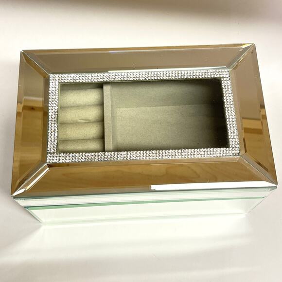 Tahari Home Beveled Mirrored Jewelry Box with Rhinestones - Picture 2 of 7